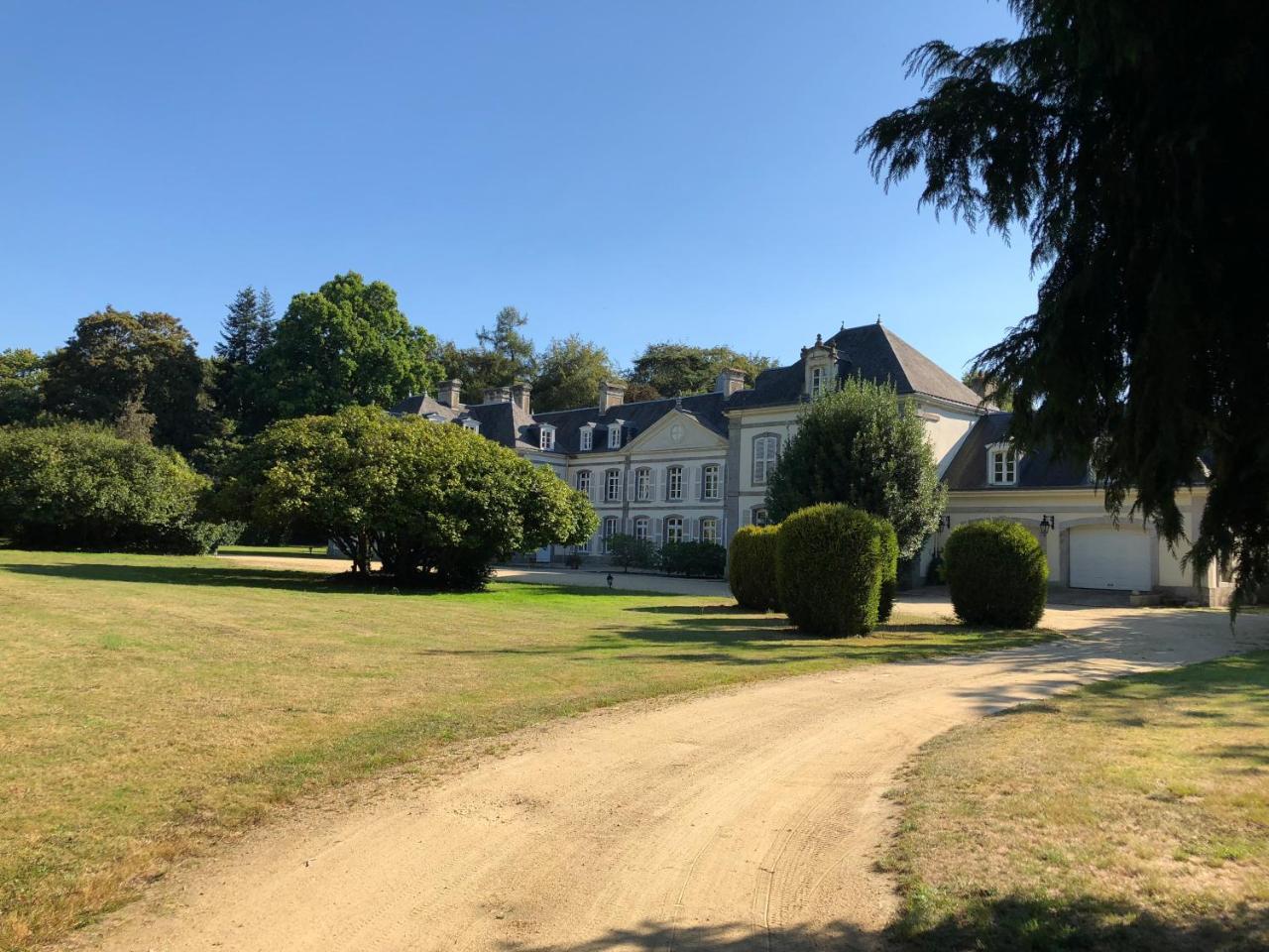 Chateau De Lannouan Landévant 外观 照片