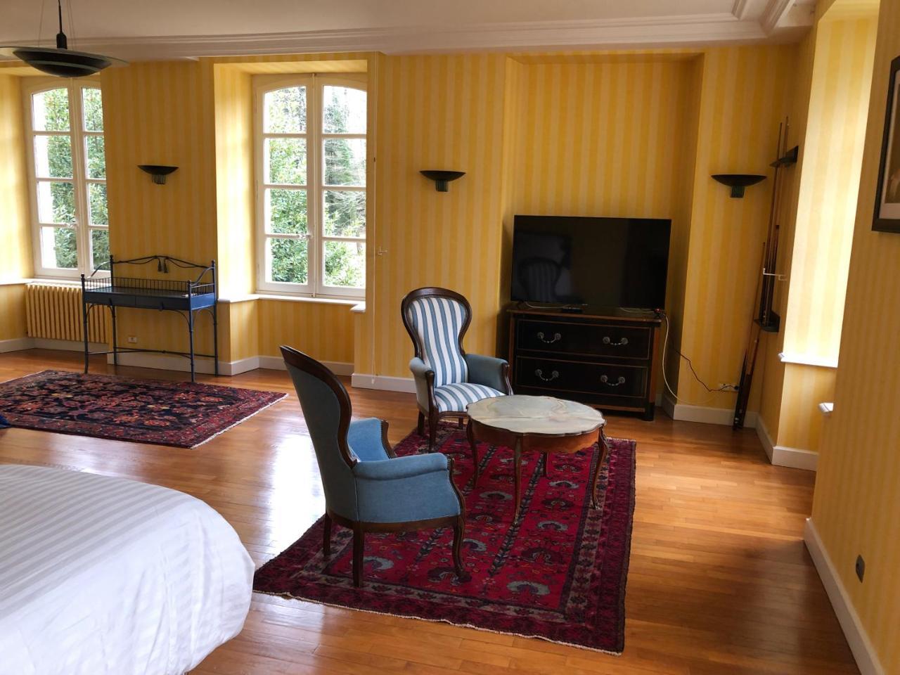 Chateau De Lannouan Landévant 外观 照片